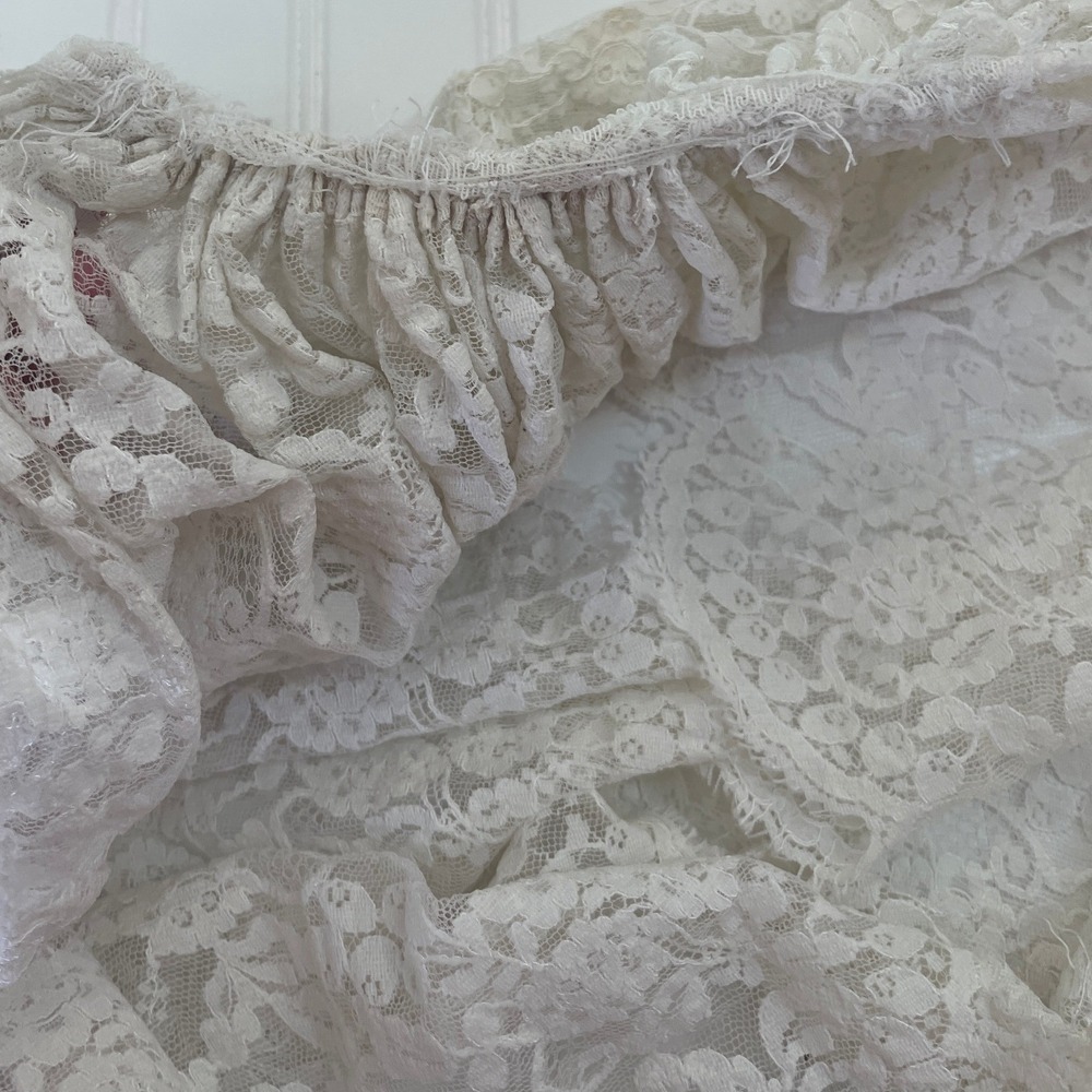 Vintage Lace Wedding Veil Full Length Ivory Floral Scalloped Edge Retro Bridal - Picture 7 of 9